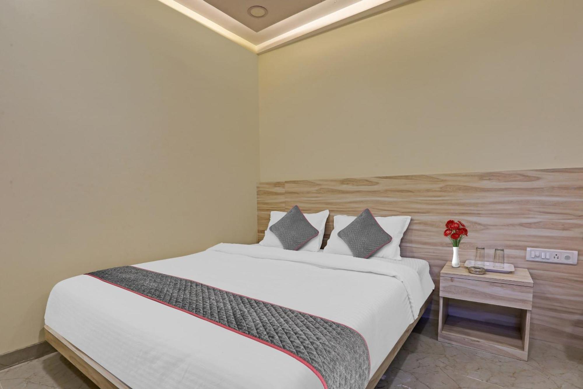 מומביי Super Hotel O Kiwi International מראה חיצוני תמונה