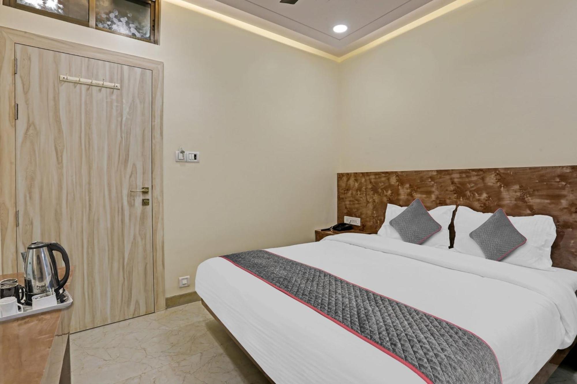 מומביי Super Hotel O Kiwi International מראה חיצוני תמונה